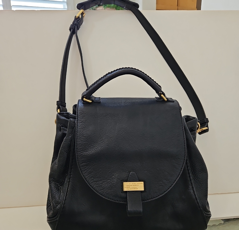 Marc by Marc Jacobs Black Leather Top-Handle Shoulder Bag with Gold Hardware